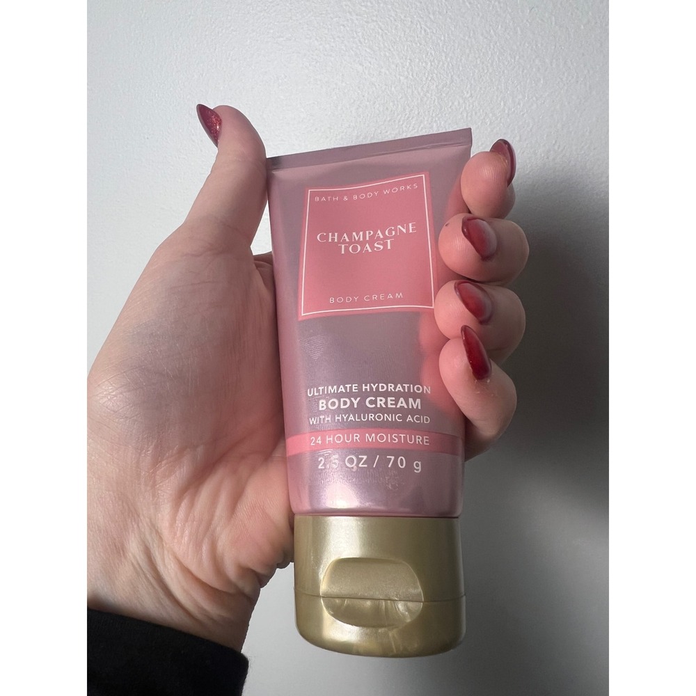 Bath & Body Works Body Cream Women 2.5 oz Pink Champagne Toast Hyaluronic Acid